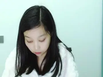 Selinababy99  live sex cam