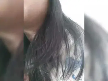 Selinababy99  live sex cam