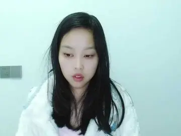 Selinababy99  live sex cam