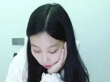 Selinababy99  live sex cam