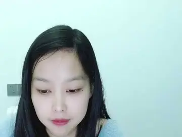 Selinababy99  live sex cam