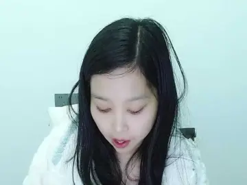 Selinababy99  live sex cam