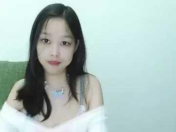 Selinababy99  live sex cam