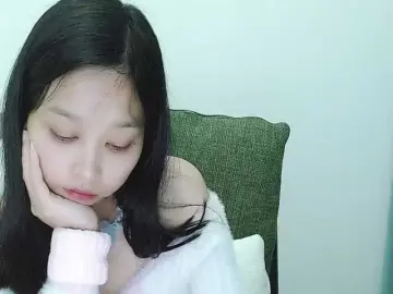 Selinababy99  live sex cam