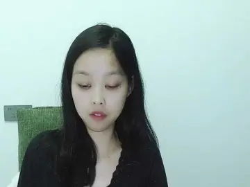 Selinababy99  live sex cam