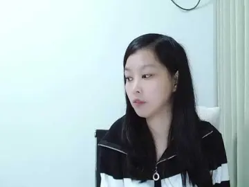 Selinababy99  live sex cam