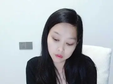 Selinababy99  live sex cam