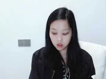 Selinababy99  live sex cam