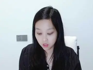 Selinababy99  live sex cam