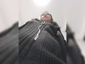 Selinababy99  live sex cam