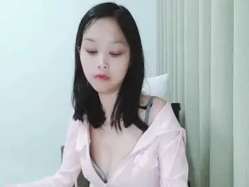 Selinababy99  live sex cam