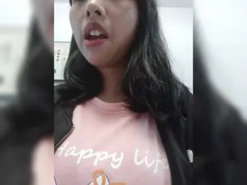 Selinababy99  live sex cam