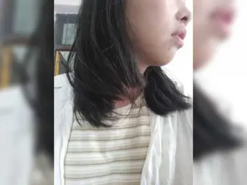 Selinababy99  live sex cam