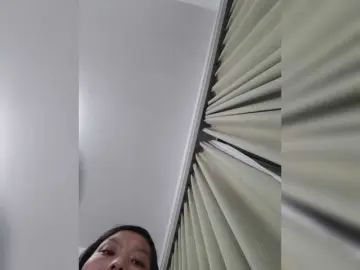 Selinababy99  live sex cam