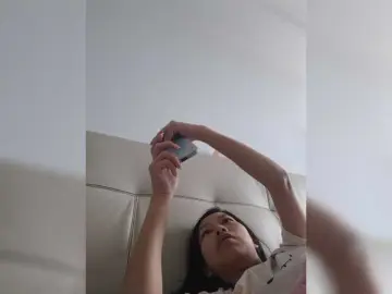 Selinababy99  live sex cam