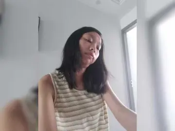 Selinababy99  live sex cam
