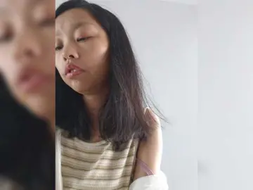 Selinababy99  live sex cam