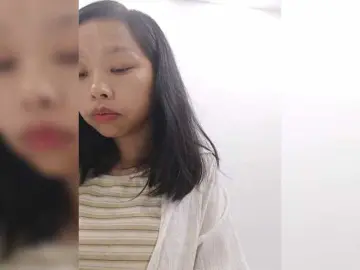 Selinababy99  live sex cam