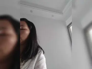 Selinababy99  live sex cam
