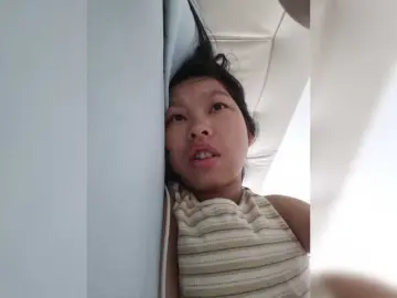 Selinababy99  live sex cam