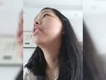 Selinababy99  live sex cam