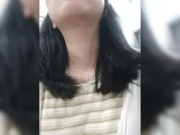 Selinababy99  live sex cam