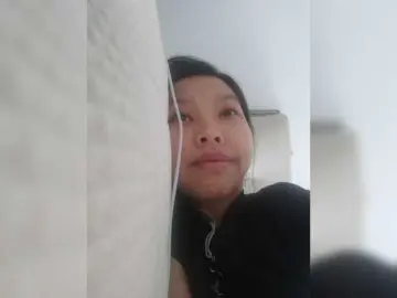 Selinababy99  live sex cam