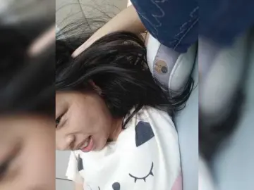 Selinababy99  live sex cam