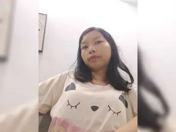 Selinababy99  live sex cam