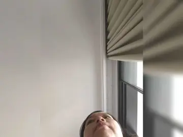 Selinababy99  live sex cam
