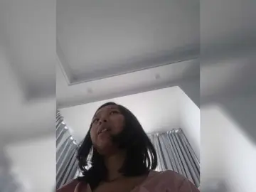Selinababy99  live sex cam