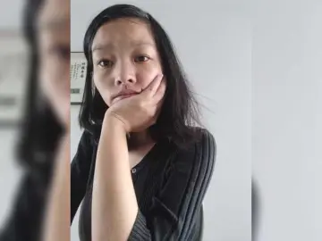 Selinababy99  live sex cam