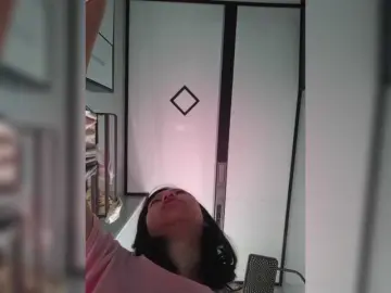 Selinababy99  live sex cam