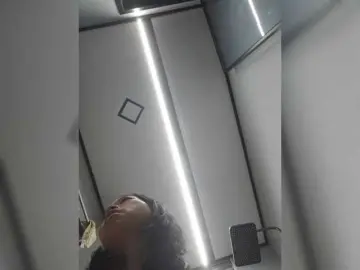 Selinababy99  live sex cam