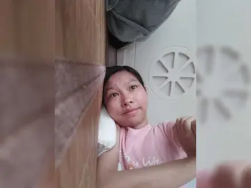 Selinababy99  live sex cam