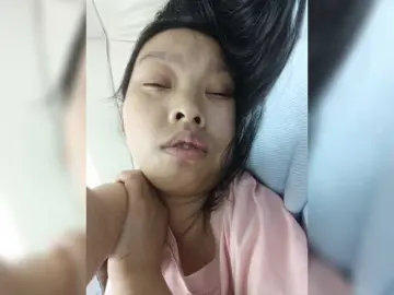 Selinababy99  live sex cam