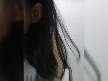 Selinababy99  live sex cam