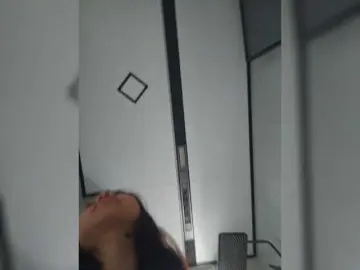 Selinababy99  live sex cam