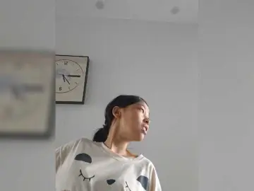 Selinababy99  live sex cam