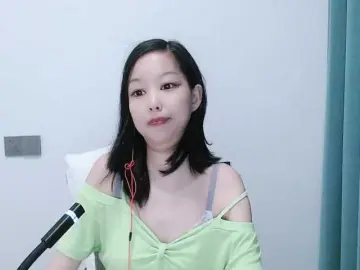 Selinababy99  live sex cam