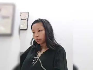 Selinababy99  live sex cam