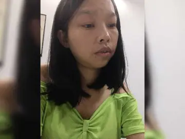Selinababy99  live sex cam