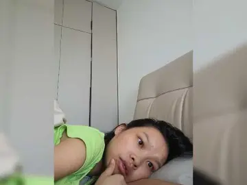 Selinababy99  live sex cam