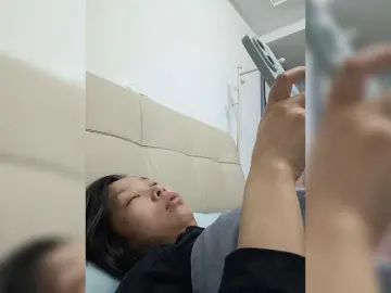 Selinababy99  live sex cam