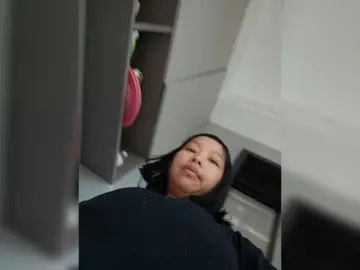Selinababy99  live sex cam