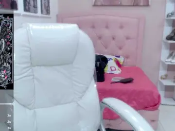 Zoe-cortezz  live sex cam