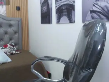 Zoe-cortezz  live sex cam