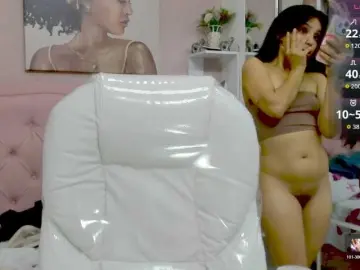 Zoe-cortezz  live sex cam