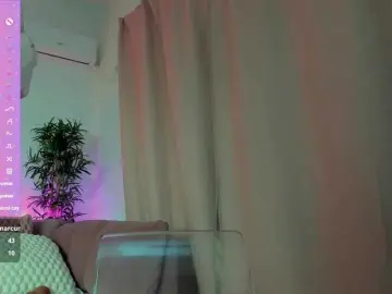 AryaNaughty  live sex cam