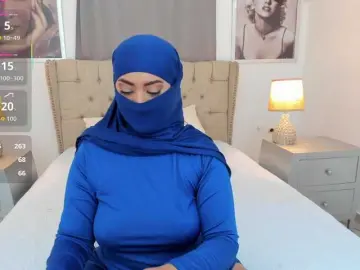 Azzaa0  live sex cam